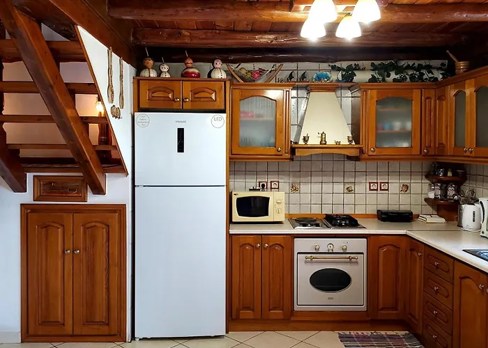 Дом отдыха Three Hearts Agios Petros (Lefkada)